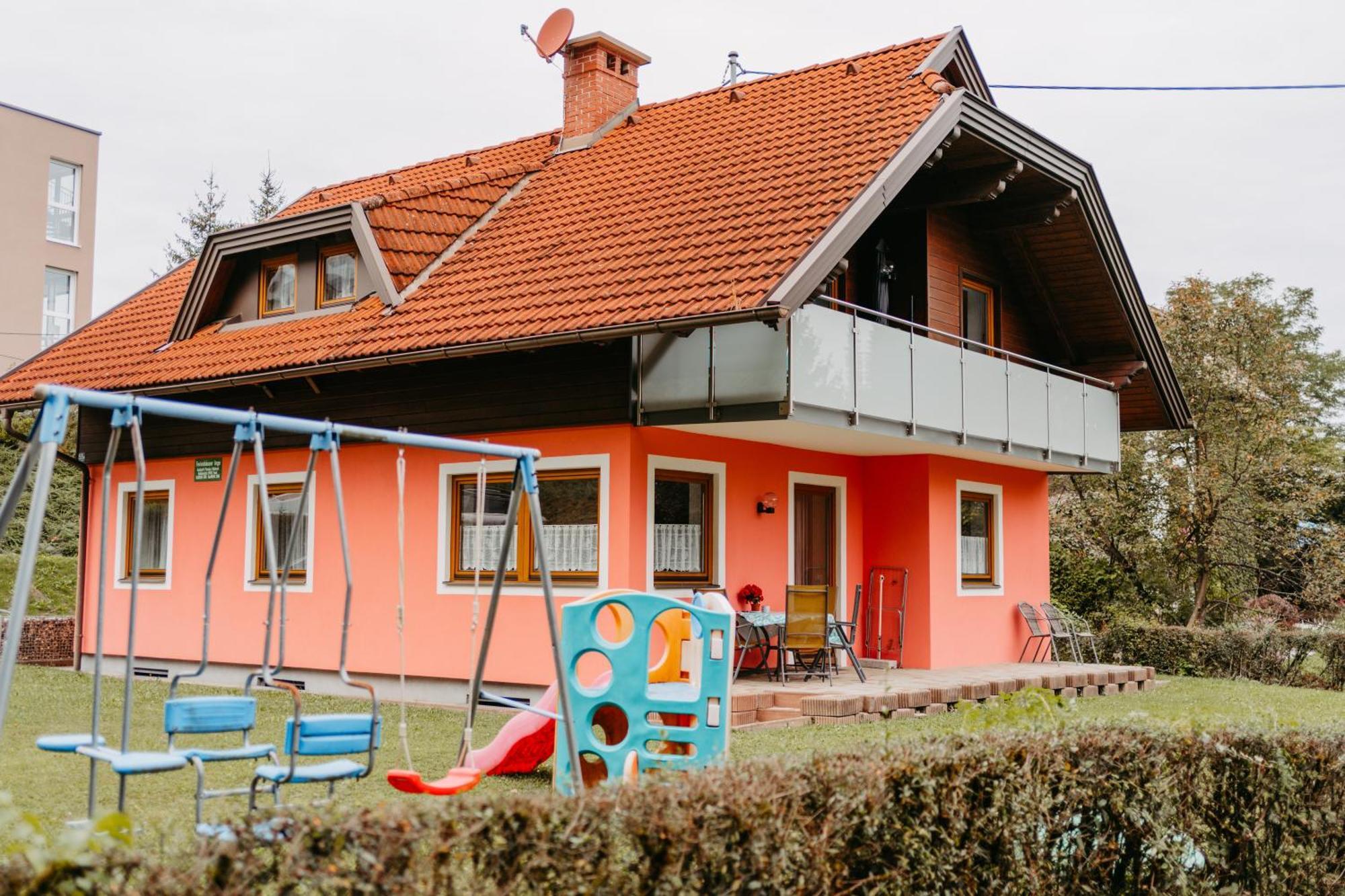 Ferienhaeuser Inge Und Seeblick Oberaichwald  Exterior photo